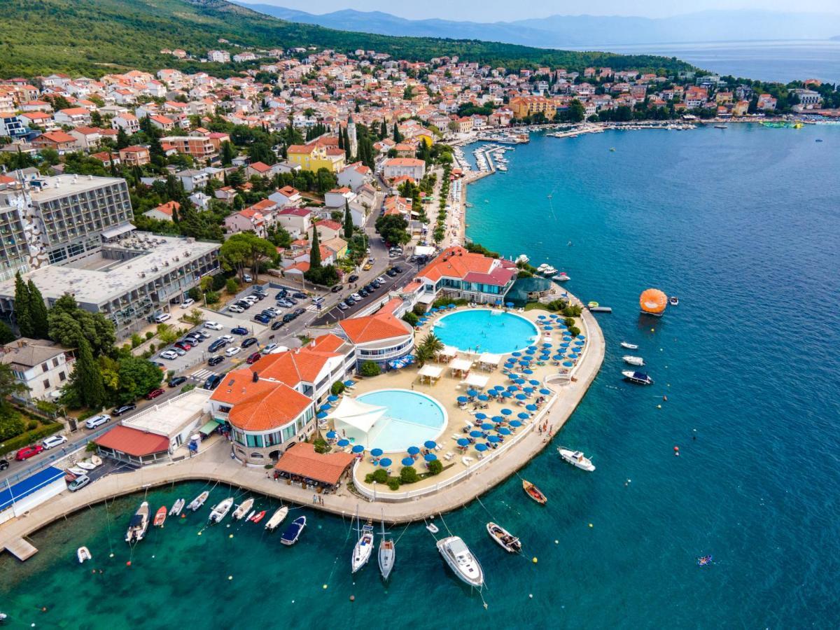 Hotel Millenium Deluxe Selce Kültér fotó