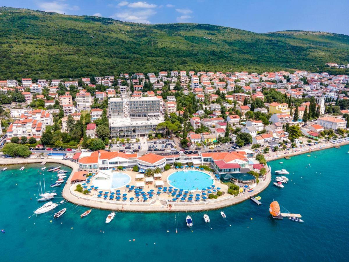 Hotel Millenium Deluxe Selce Kültér fotó
