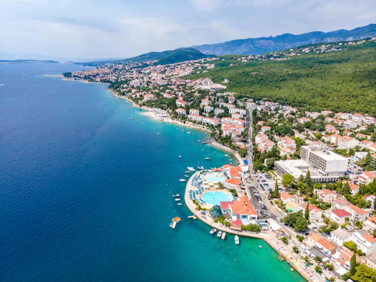 Hotel Millenium Deluxe Selce Kültér fotó
