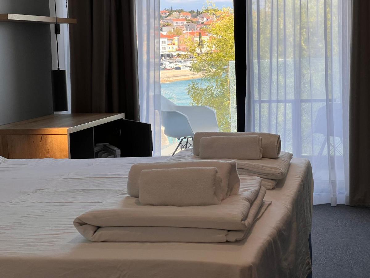 Hotel Millenium Deluxe Selce Kültér fotó