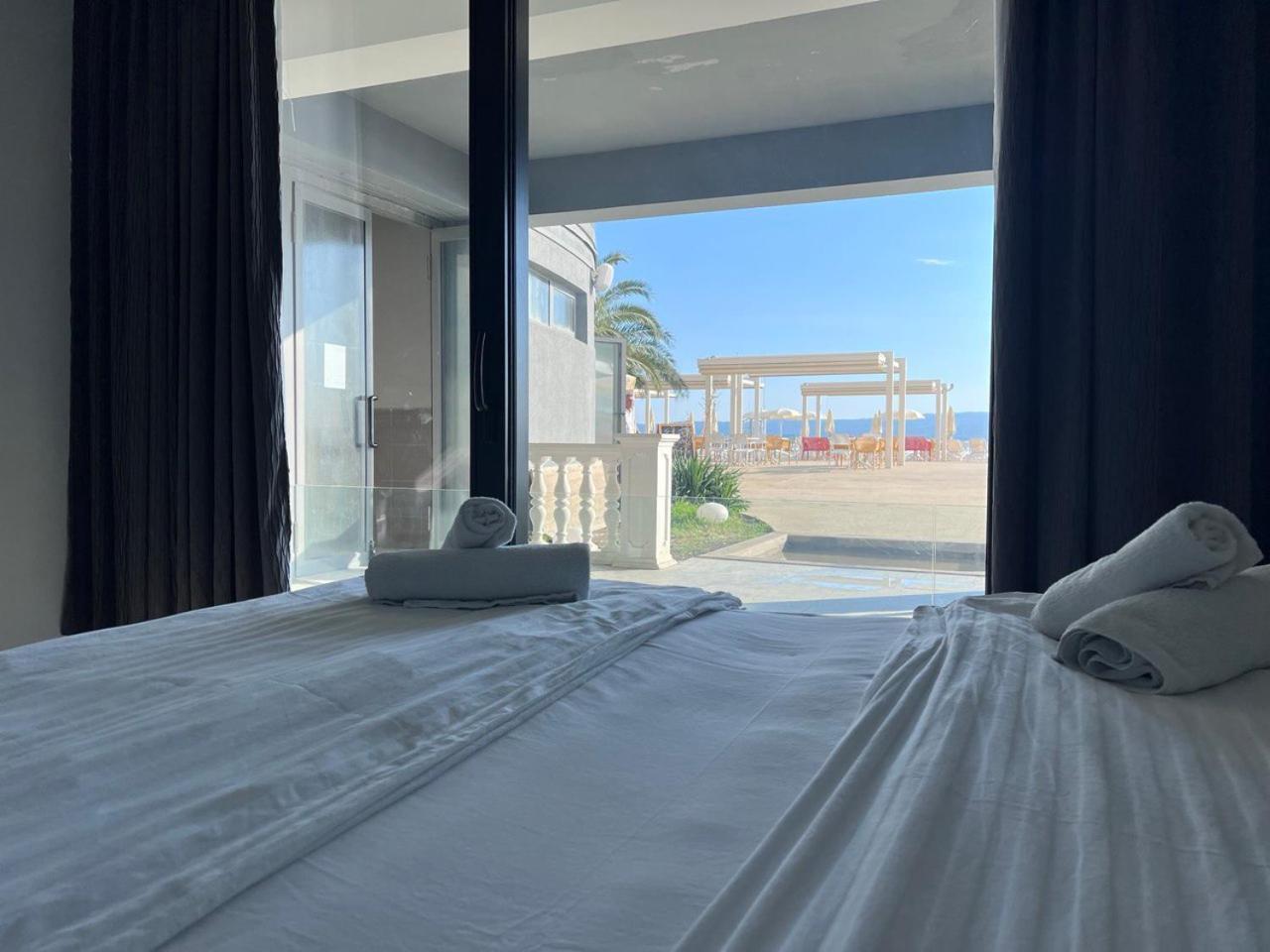 Hotel Millenium Deluxe Selce Kültér fotó